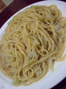 キャベツとアンチョビのパスタ