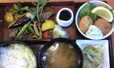 牛ロースステーキ膳.JPG