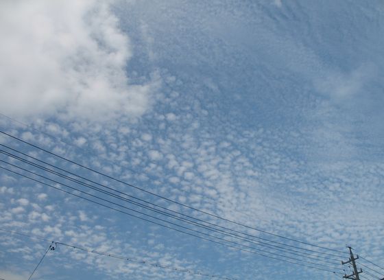 08/5/30の空１１