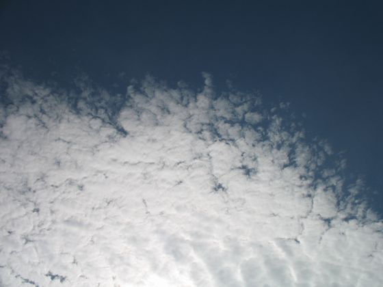 08/9/23の空３