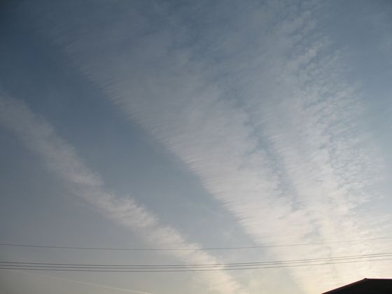 08/3/16の空３