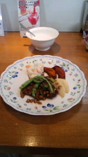 ヒレステーキ　ゴボウソース