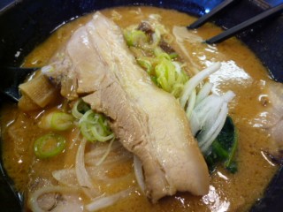 チャーシュー、デカッ