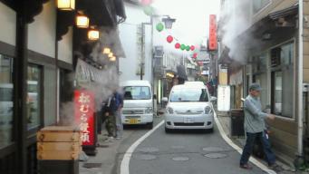 温泉街通り