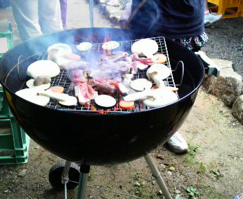 焼肉待ってます