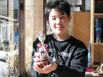 初めてのトロフィー＼(^o^)／