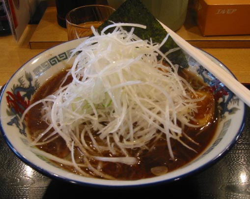 麺や雅の「やきらーめん」ねぎのせ