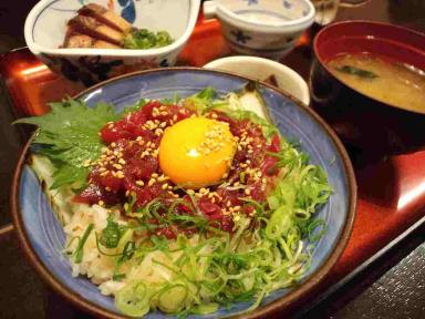 くじらユッケ丼？セット