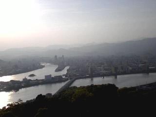 五台山より高知市街2008