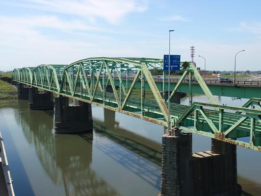 解体中の利根川橋