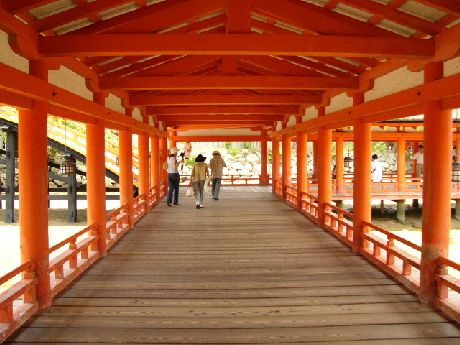 厳島神社　廊下