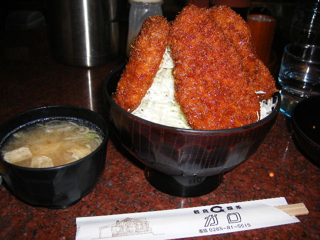 ガロソースカツ丼