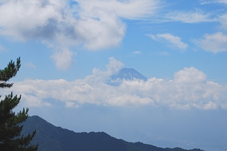 富士山もちょこっと見えた。