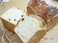 巨峰レーズンパン２.jpg
