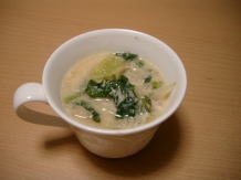 小松菜の胡麻スープ