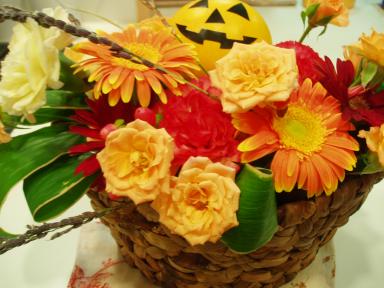 ハロウィンフラワーアレンジ
