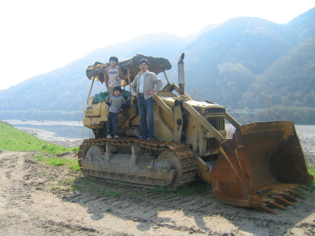 吉野川とブル