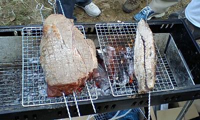 かつおとお肉