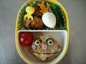 カレーパンマン弁当