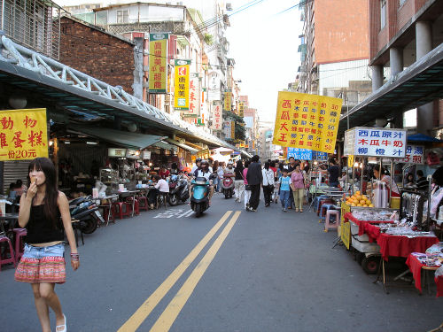 新店駅周辺.jpg