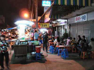 ラーチャシーマー屋台.jpg