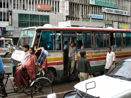 バングラのバス.jpg
