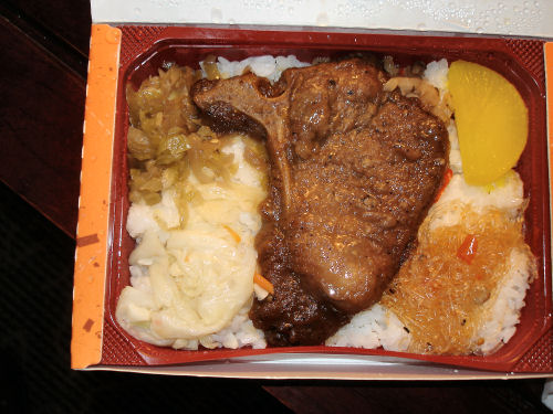 排骨飯弁当.jpg