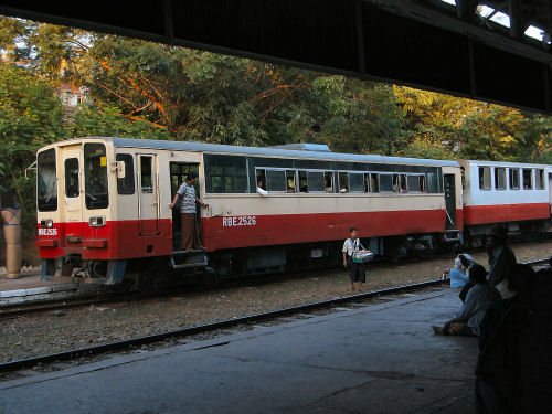 旧日本車輌２.jpg