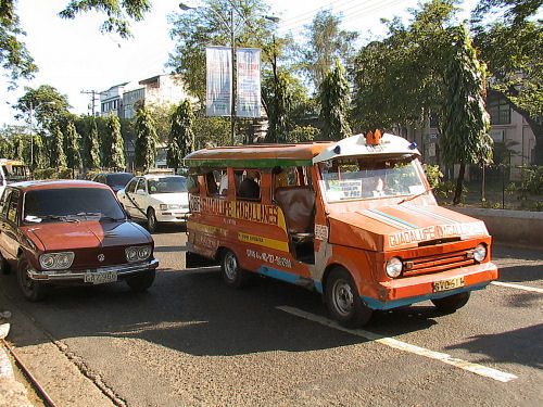 セブ島ジプニー.jpg