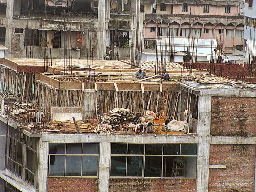 ダッカのビル２.jpg