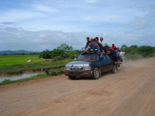 カンボジアピックアップ.jpg