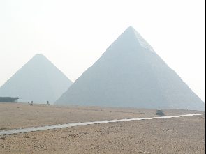 ピラミッド２