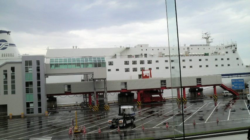 苫小牧停泊中のいしかり