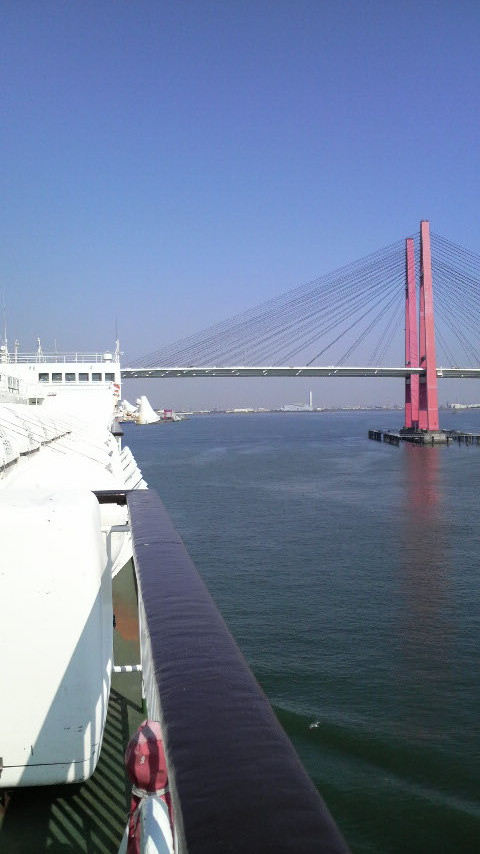 名港トリトン（伊勢湾岸自動車道）