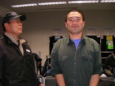 ごごう！もなんとか出国