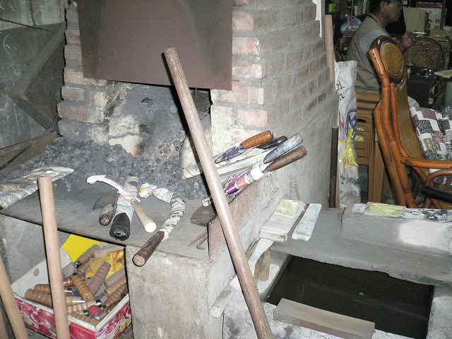 刃物屋の鍛冶設備