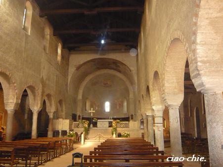 basilica santi pietro e paolo agliate.JPG