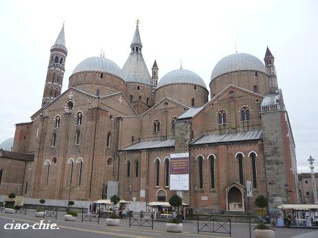 Basilica di S.Antonio.JPG