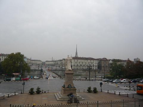 piazza Gran Madre..JPG