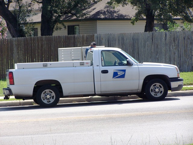 USPS delivery truck