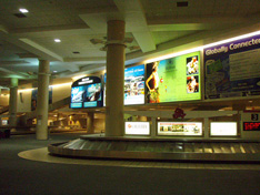 グアム3:33にココ到着