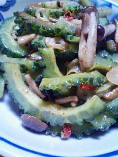 ピリ辛ゴーヤ炒め