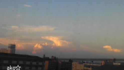 新幹線からの名古屋夕景