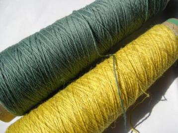 手織りウールとリネン極細１