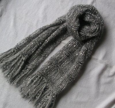 コライユドライブ編みマフラーシルバーグレー１