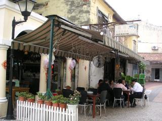 聖フランシスコザビエル教会横のCafe？