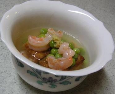 東坡豆腐のうすい豆あんかけ