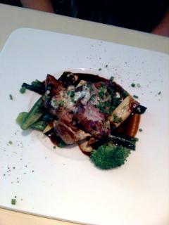 メイン肉料理ポーク