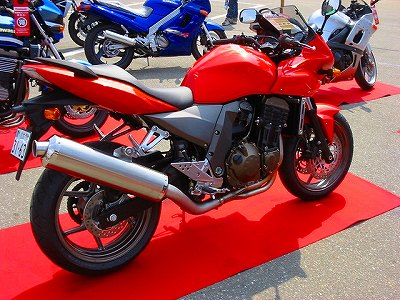 Z750S