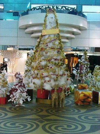 桃園國際機場のクリスマスツリー